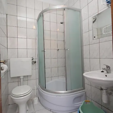 Apartment With A Parking Space Mavarstica, Ciovo - 8685