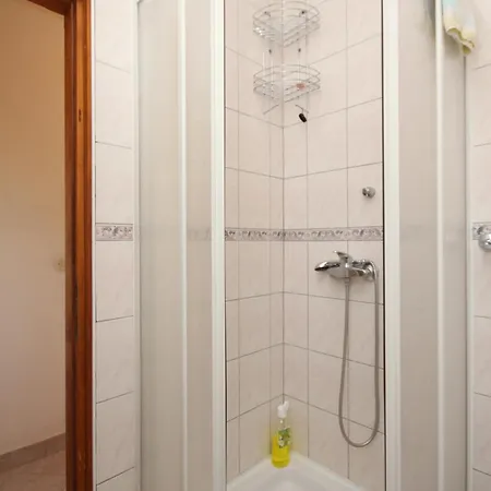With A Parking Space Mavarstica, Ciovo - 8685 Apartment *
