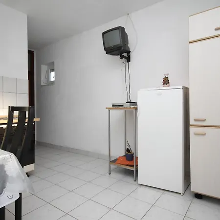 With A Parking Space Mavarstica, Ciovo - 8685 Apartment Trogir